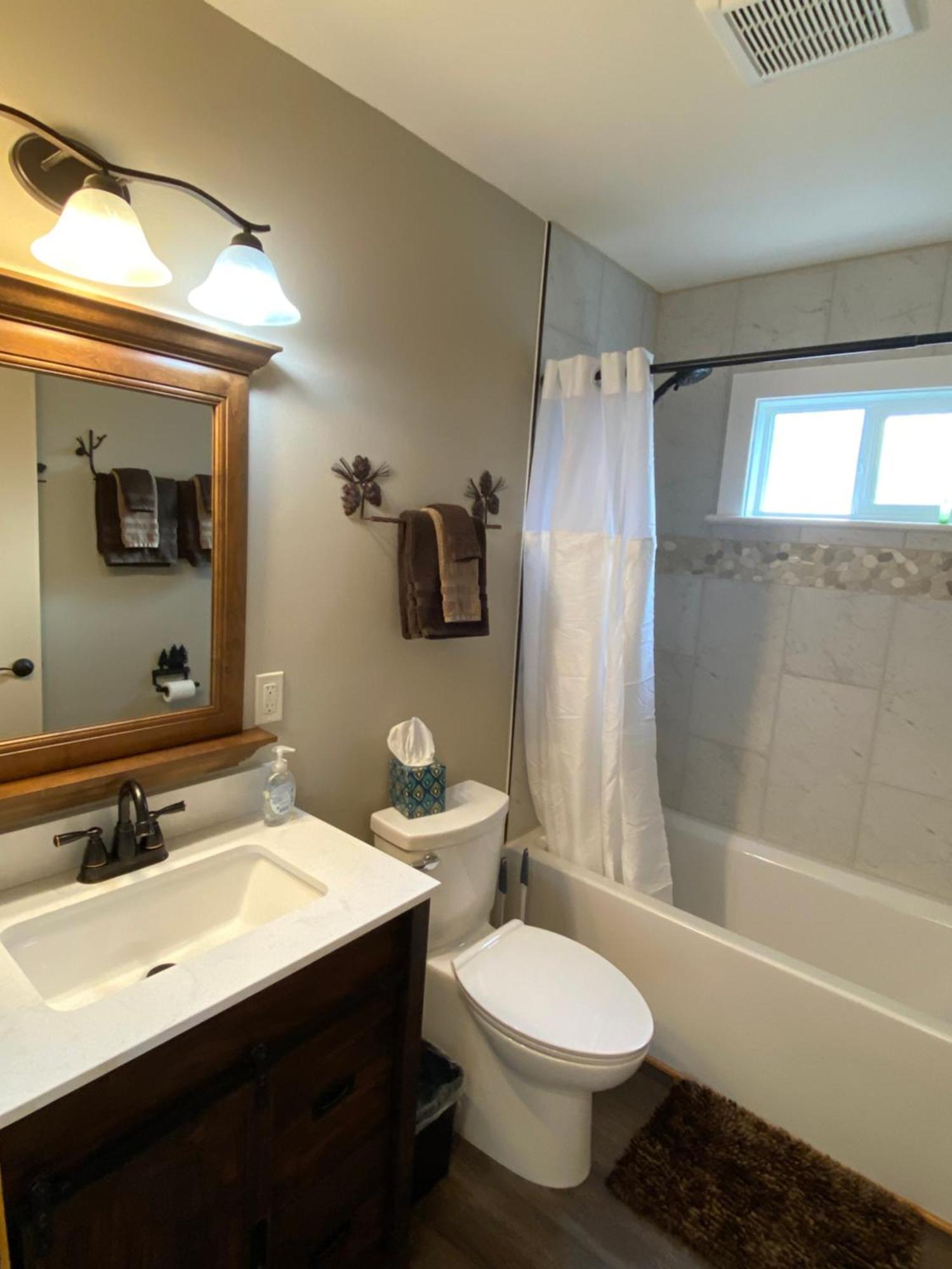 Cabin - Hot Tub - Fire Pit - View - Getaway! Oak Harbor Exterior photo